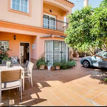 La Casa De Marilo Tomares